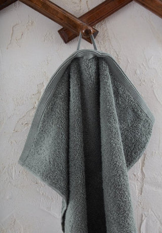 Badhanddoeken Set | 2 Handdoeken 50x100 cm & 2 Badhanddoeken | 70x140 cm |Army Groen