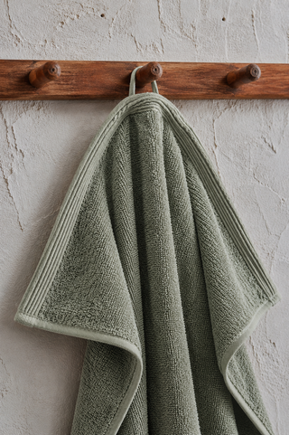 Badhanddoeken Set | 4 Handdoeken 50x100 cm & 4 Badhanddoeken |  70x140 cm | Pale Olive